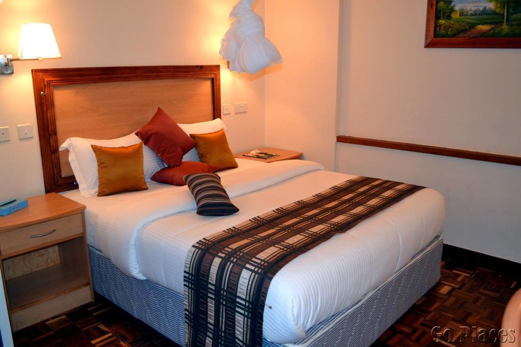 Hotel Riverview Westlands Nairobi Exterior foto