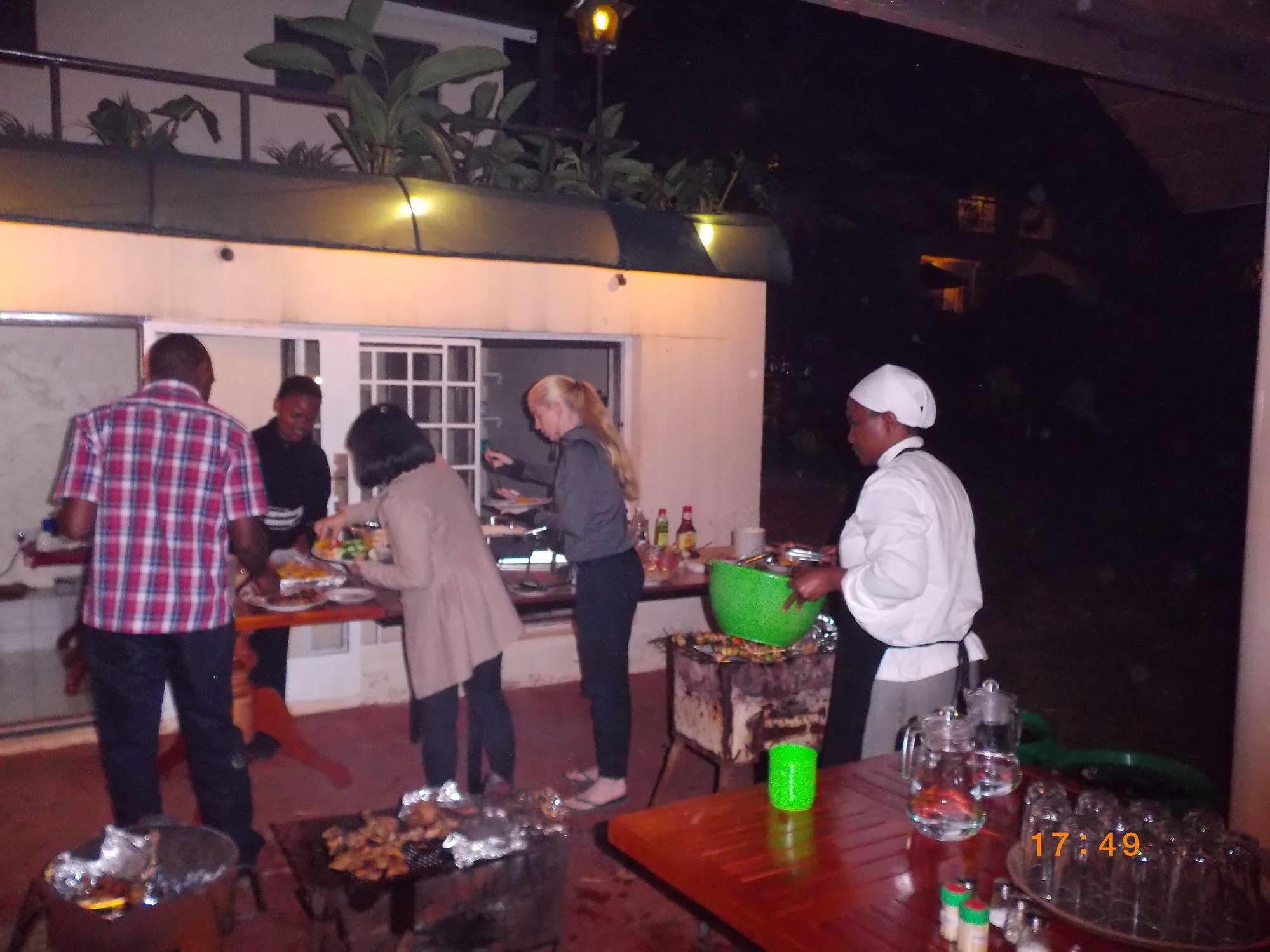 Hotel Riverview Westlands Nairobi Exterior foto